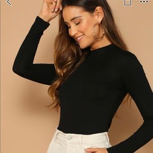 Black long sleeve top!